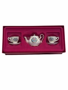 Mini Tea Set in pink box , ROYAL ALBERT, England